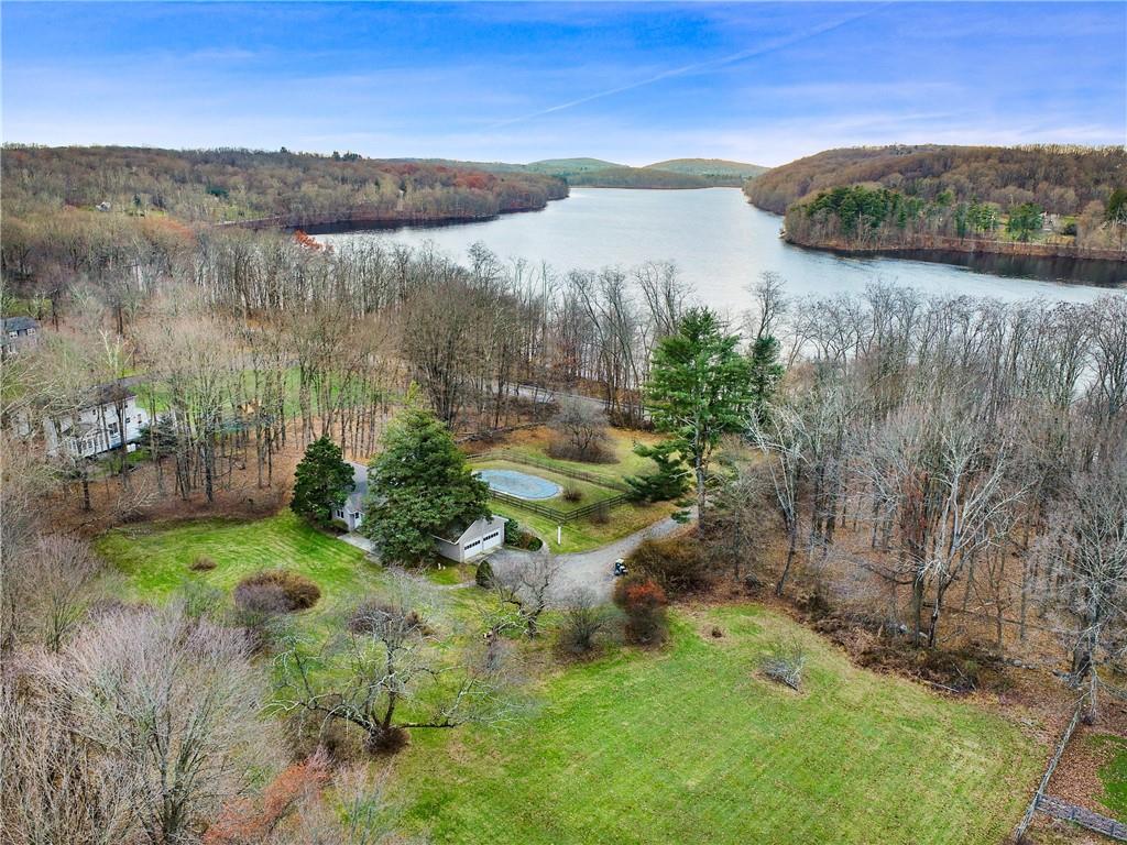 74 Lake Road Katonah, NY 10536 - Photo 1 of 1 Gallery Image 1