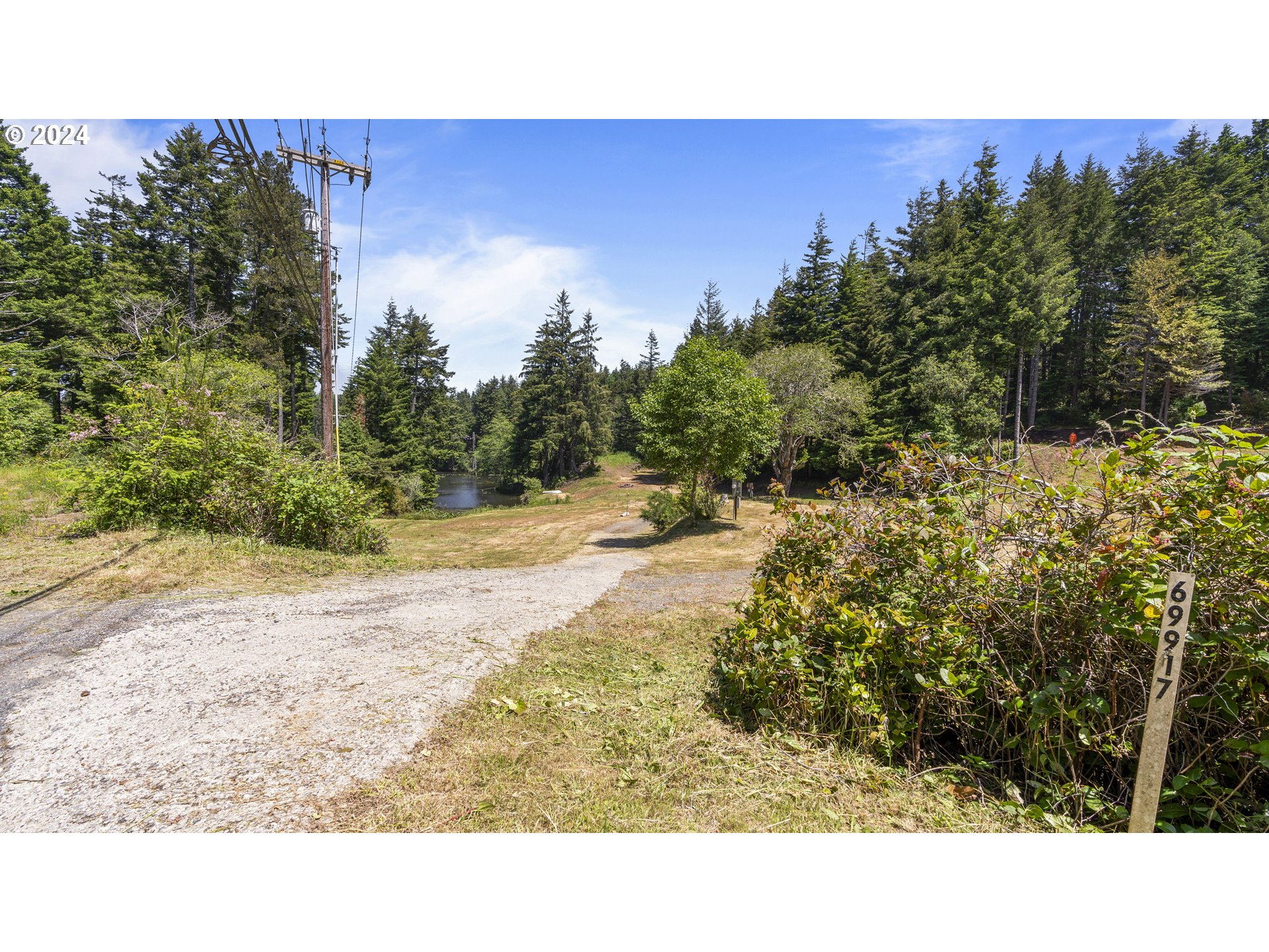 69919 Riddling Road North Bend, OR 97459 - Photo 2 of 28