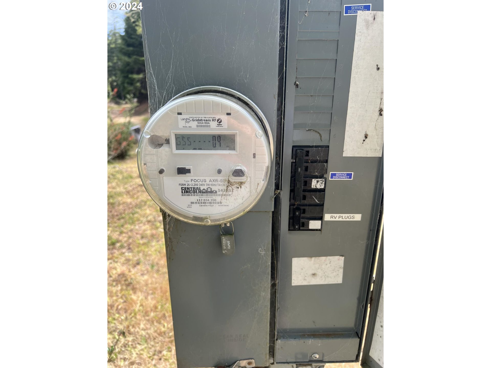69919 Riddling Road North Bend, OR 97459 - Photo 28 of 28 a close view of washer and dryer
