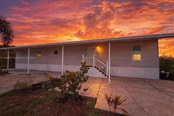 $580,000 | 1321 Bluff Hammock Road, Lorida, FL 33857