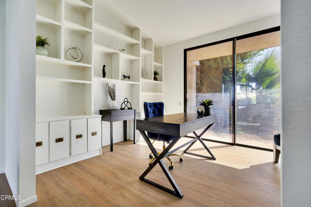 72460 Rodeo Way Rancho Mirage, CA 92270 - Photo 19 of 40 a view of a workspace with furniture and a window