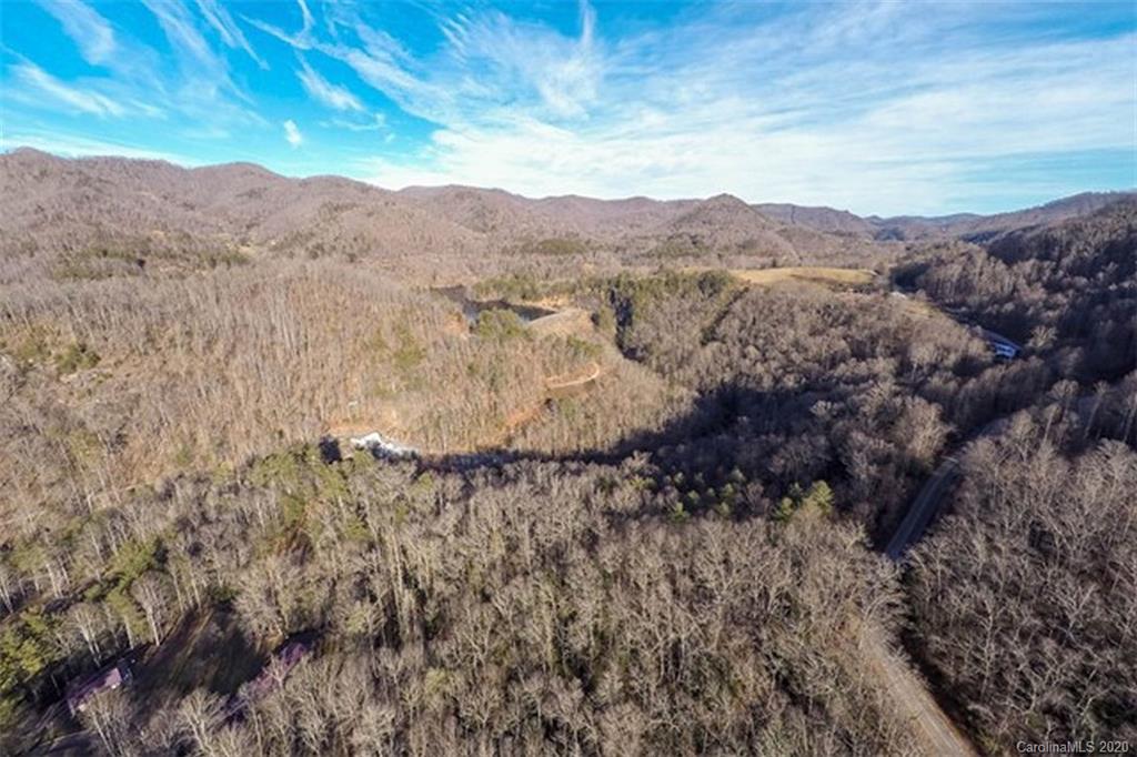 1963 Shook Cove Road, Unit 6 Tuckasegee, NC 28783 - Photo 16 of 25 Gallery Image 16