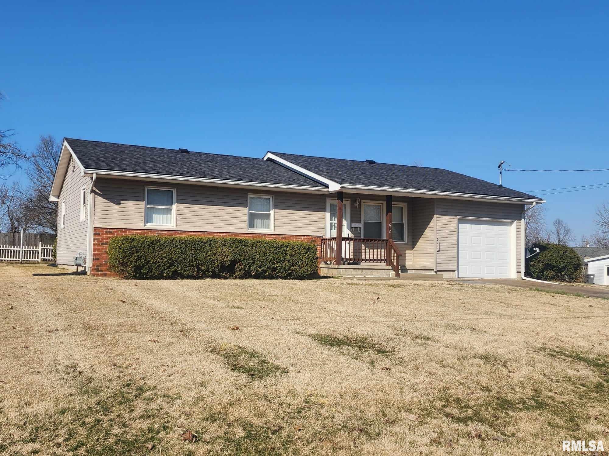 612 Ridge Street Carterville, IL 62918 - Photo 1 of 21 Gallery Image 1
