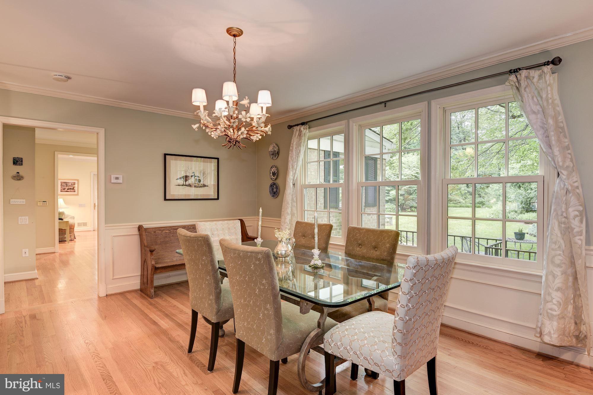 9304 Belmart Road Potomac, MD 20854 - Photo 7 of 41