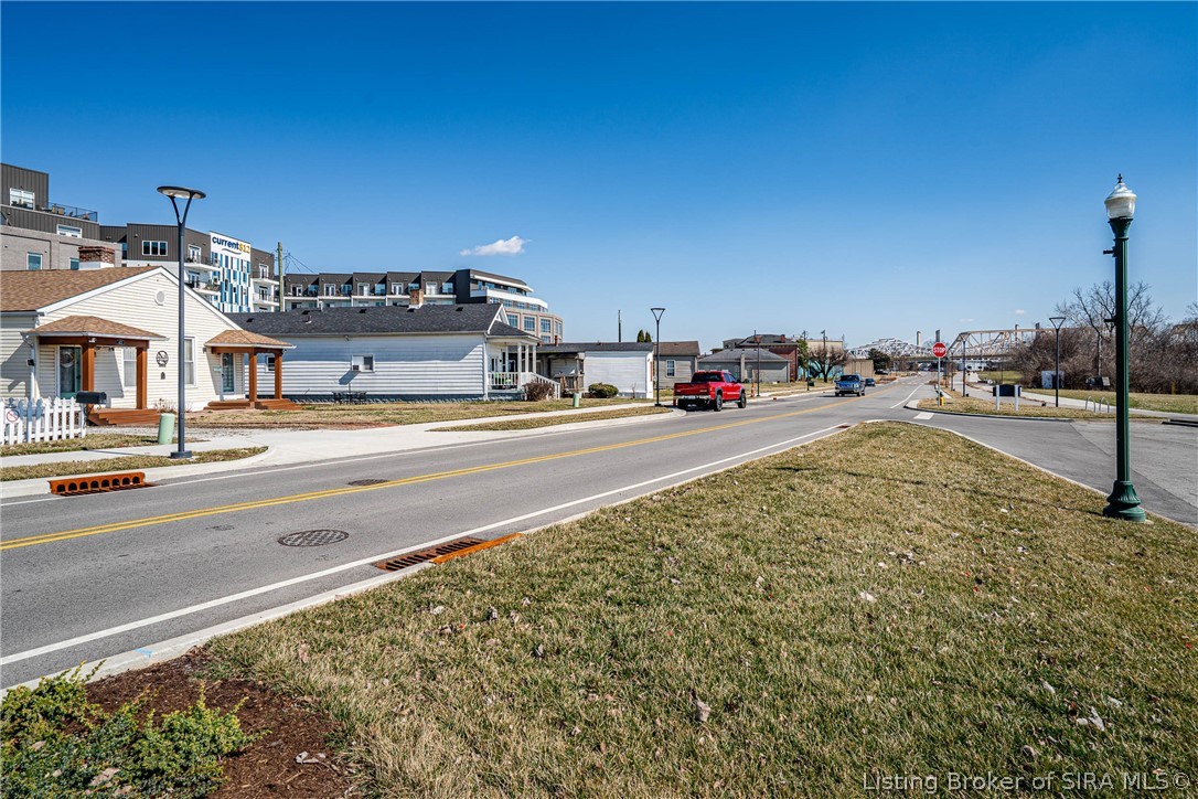 427-429 East Riverside Drive Clarksville, IN 47129 - Photo 19 of 20