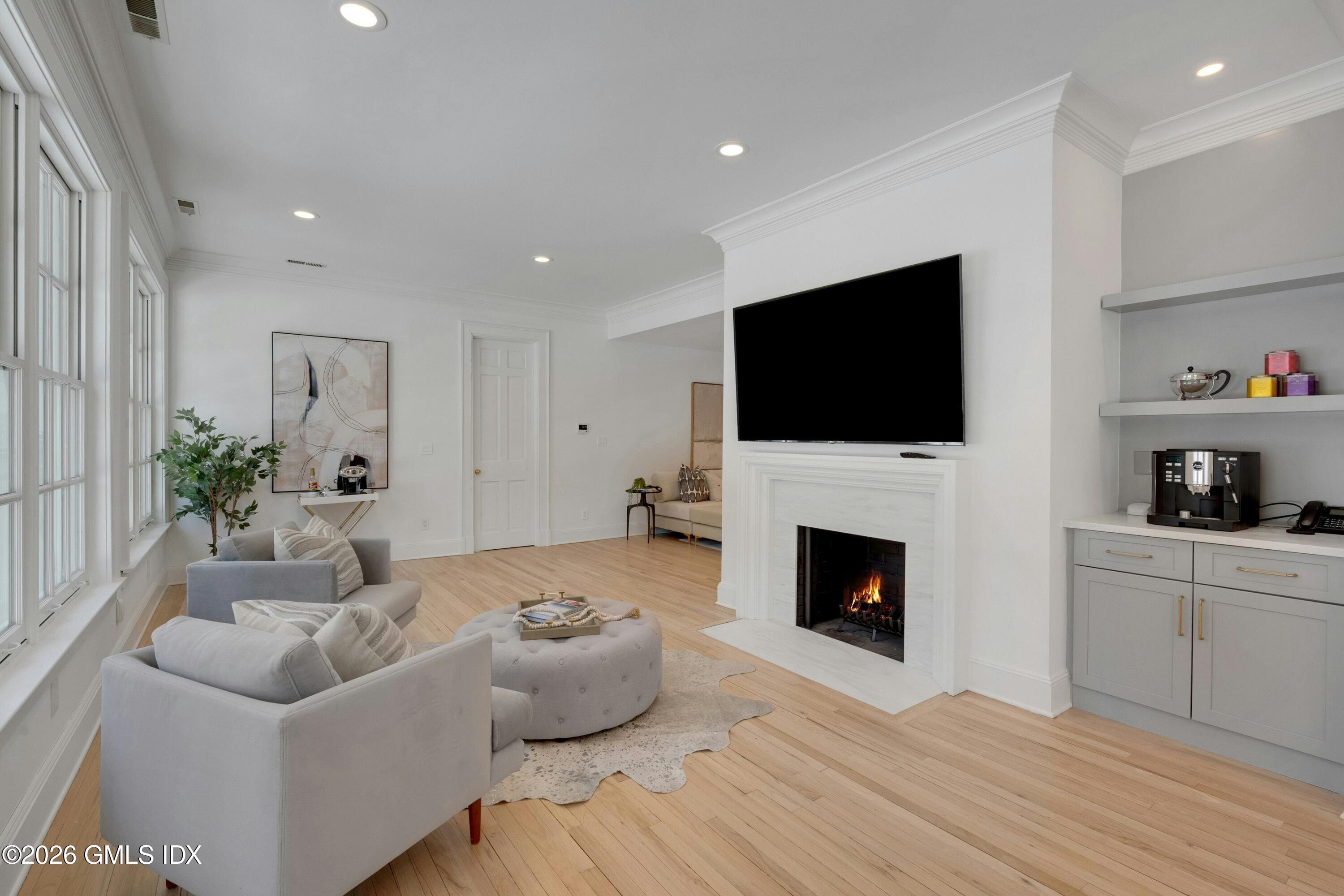 108 Husted Lane Greenwich, CT 06830 - Photo 13 of 40 13AA