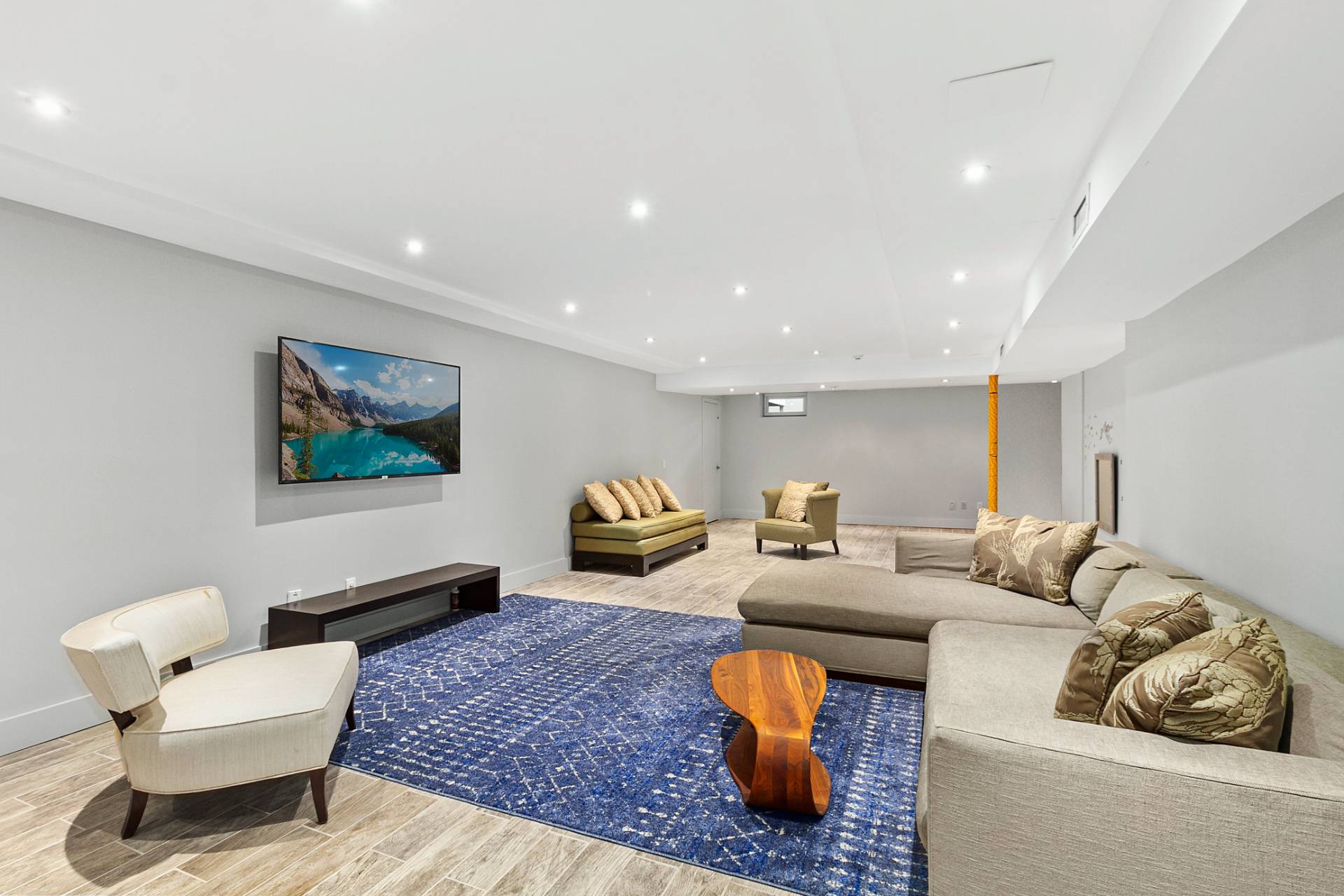 1705 Noyack Road Southampton, NY 11968 - Photo 16 of 16 a living room with furniture and a couch