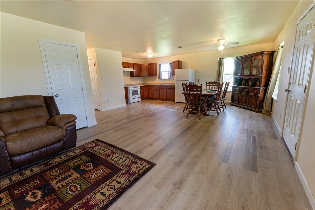 104 Commerce Street Refugio, TX 78377 - Photo 3 of 11