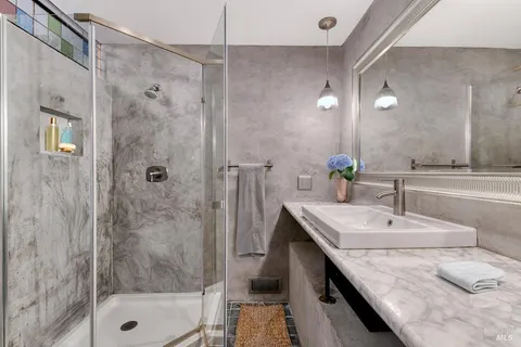 $1,495,000 | 138 Tamal Vista Drive, San Rafael, CA 94901