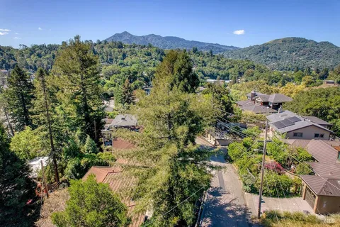 $1,495,000 | 138 Tamal Vista Drive, San Rafael, CA 94901