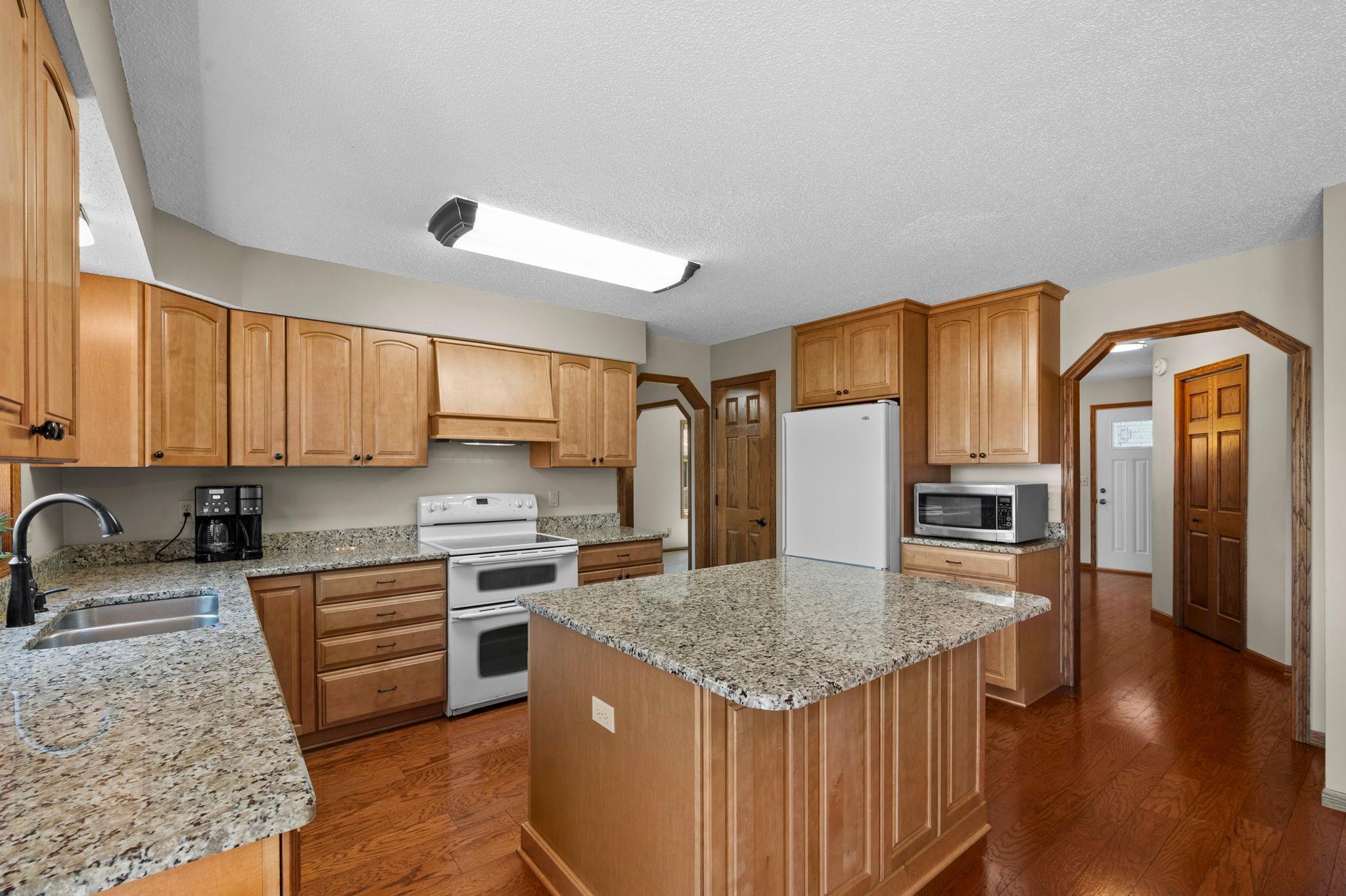 2664 Borden Court Inver Grove Heights, MN 55076 - Photo 19 of 69