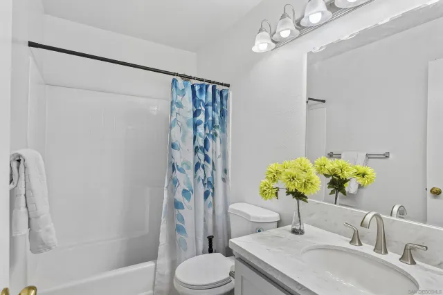 $859,000 | 11855 Caminito De Las Missiones, San Diego, CA 92128