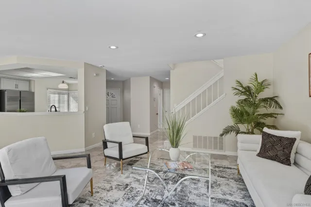 $859,000 | 11855 Caminito De Las Missiones, San Diego, CA 92128