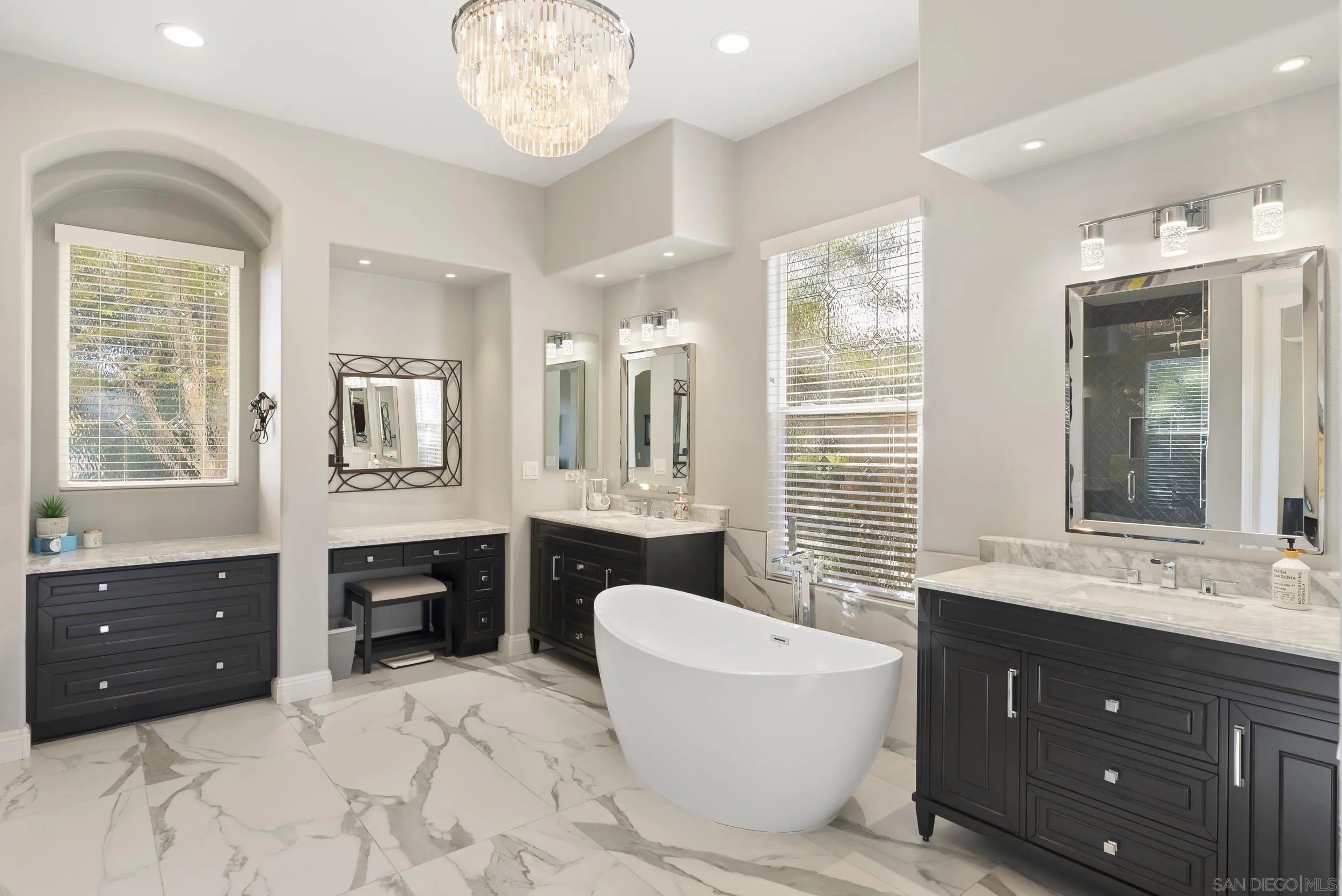13650 Overland Pass Road Poway, CA 92064 - Photo 11 of 45 Gallery Image 11