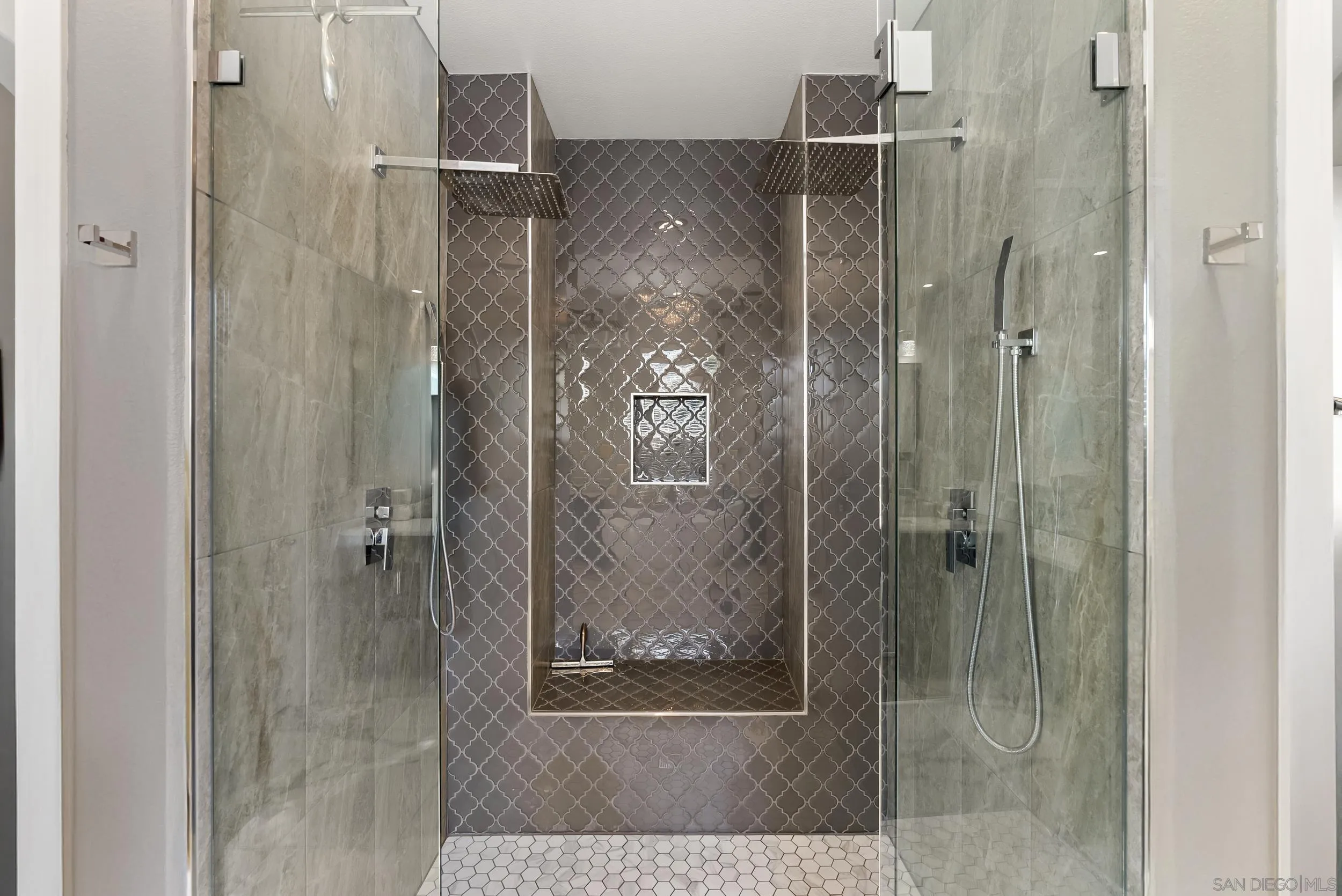 13650 Overland Pass Road Poway, CA 92064 - Photo 12 of 45 Gallery Image 12