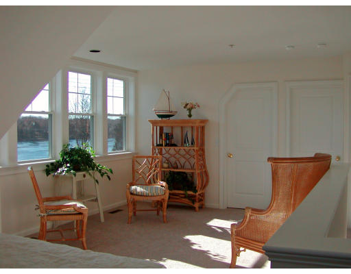 42 Old Bridge Road, Unit 2 Bourne, MA 02532 - Photo 6 of 7