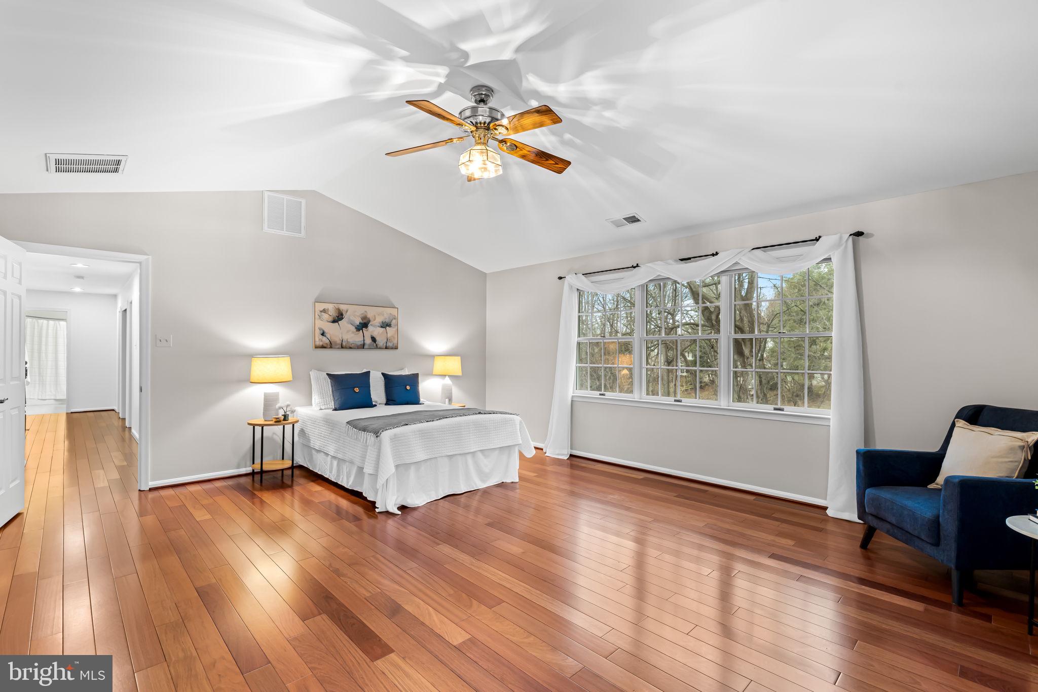 6008 Winter Grain Path Clarksville, MD 21029 - Photo 22 of 53 a living room with furniture and a wooden floor