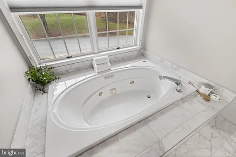 $1,050,000 | 6008 Winter Grain Path, Clarksville, MD 21029