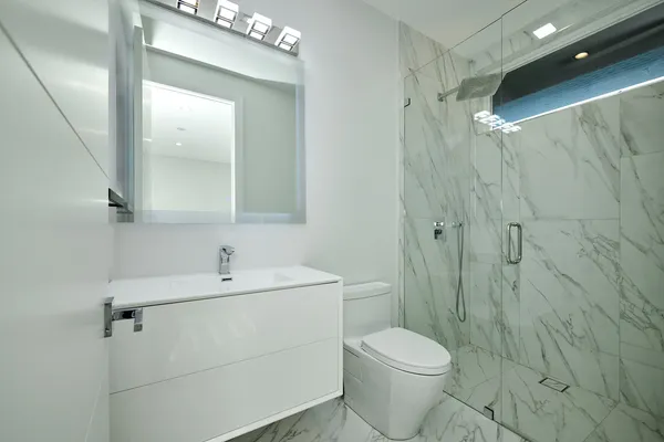 $2,375,000 | 6644 North Knox Avenue, Lincolnwood, IL 60712