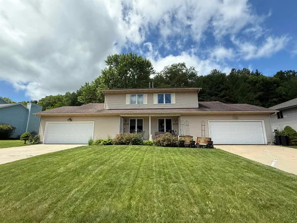 $565,000 | 2037-2039 Continental Lane, Cross Plains, WI 53528