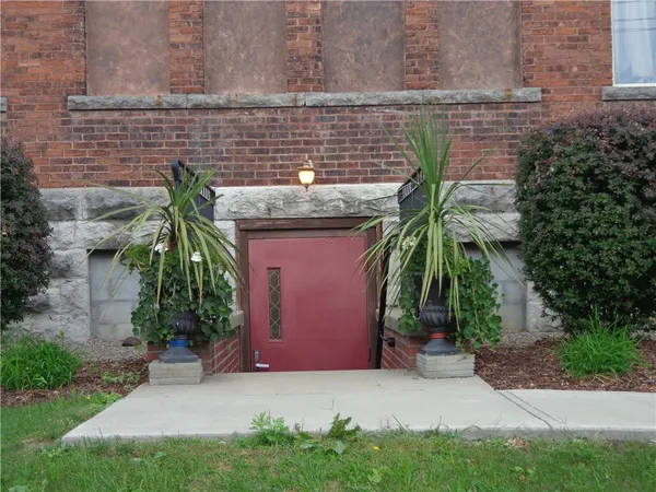 $379,000 | 68 North Division Street, Auburn, NY 13021