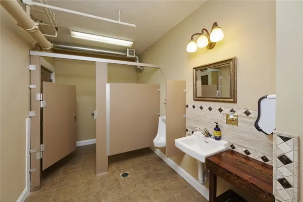$379,000 | 68 North Division Street, Auburn, NY 13021