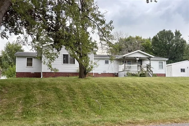 $180,500 | 202 North Main Street, Oregon, MO 64473