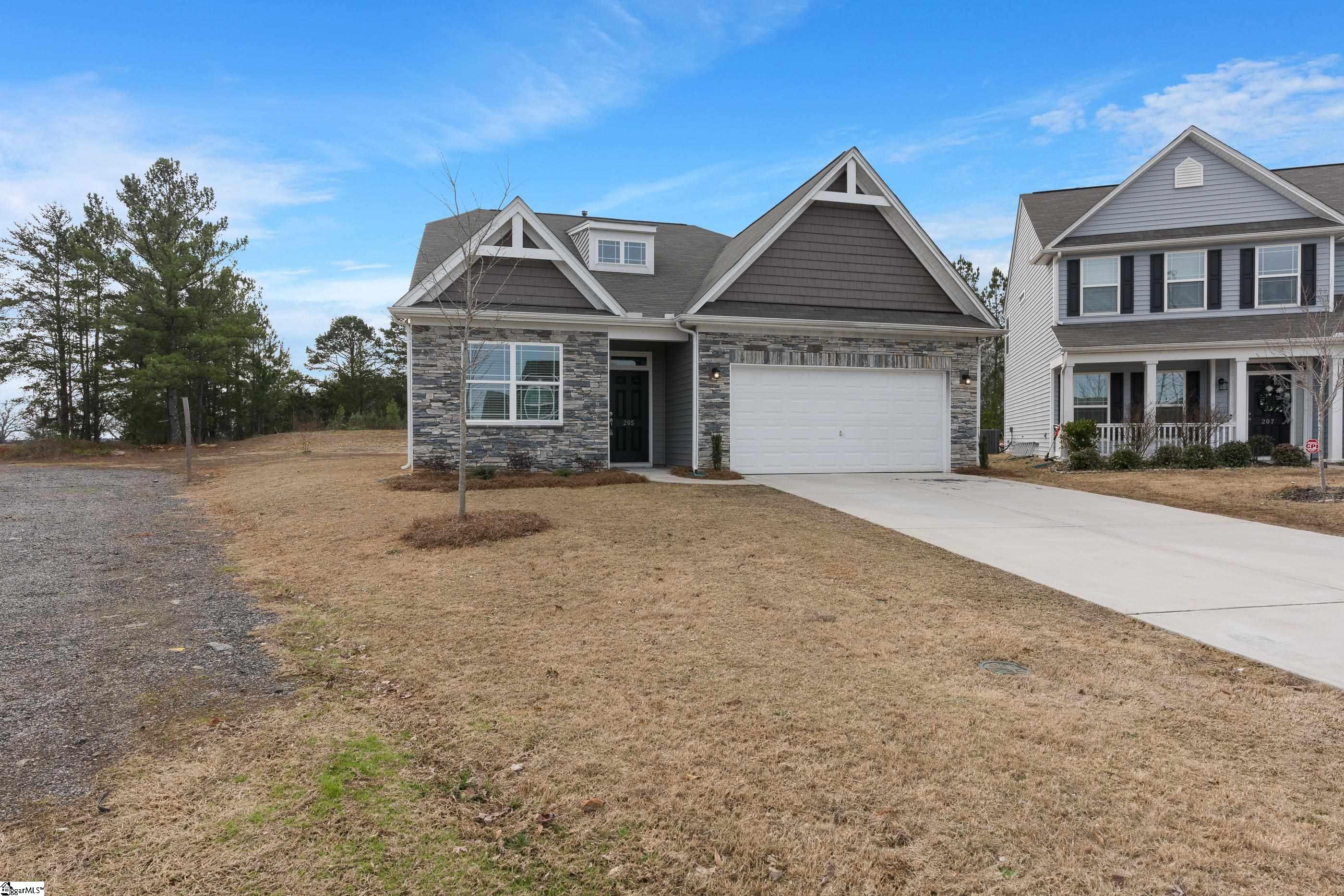 205 Talisker Way Greenville, SC 29607 - Photo 1 of 27 Gallery Image 1