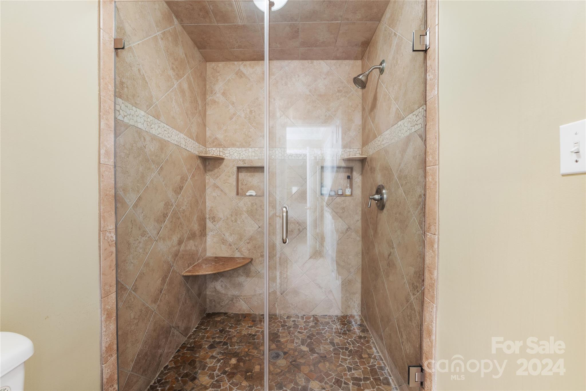 416 Queens Road, Unit 11 Charlotte, NC 28207 - Photo 33 of 40