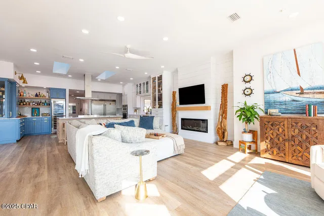 $1,425,000 | 443 Wahoo Road, Panama City Beach, FL 32408