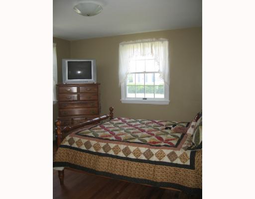 42 Peninsula Road South Kingstown, RI 02879 - Photo 6 of 12 Bedroom.