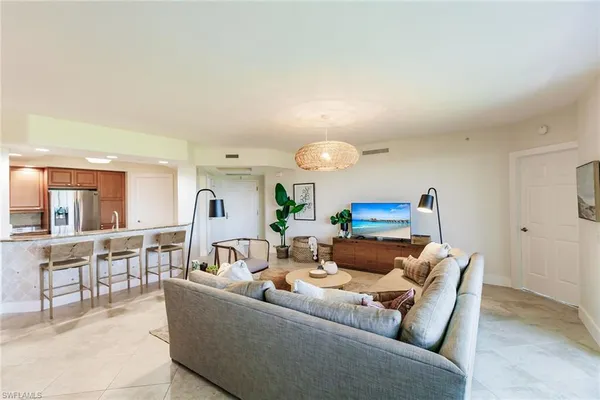 $9,500 | 23540 Via Veneto, Unit 602, Bonita Springs, FL 34134