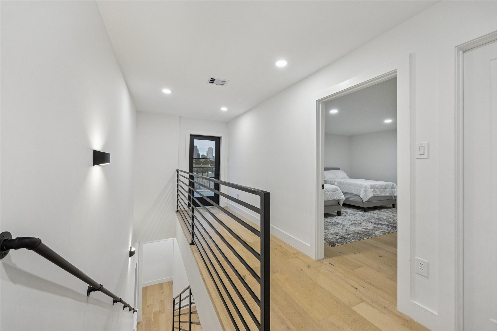 809 Memorial Heights Drive Houston, TX 77007 - Photo 26 of 32