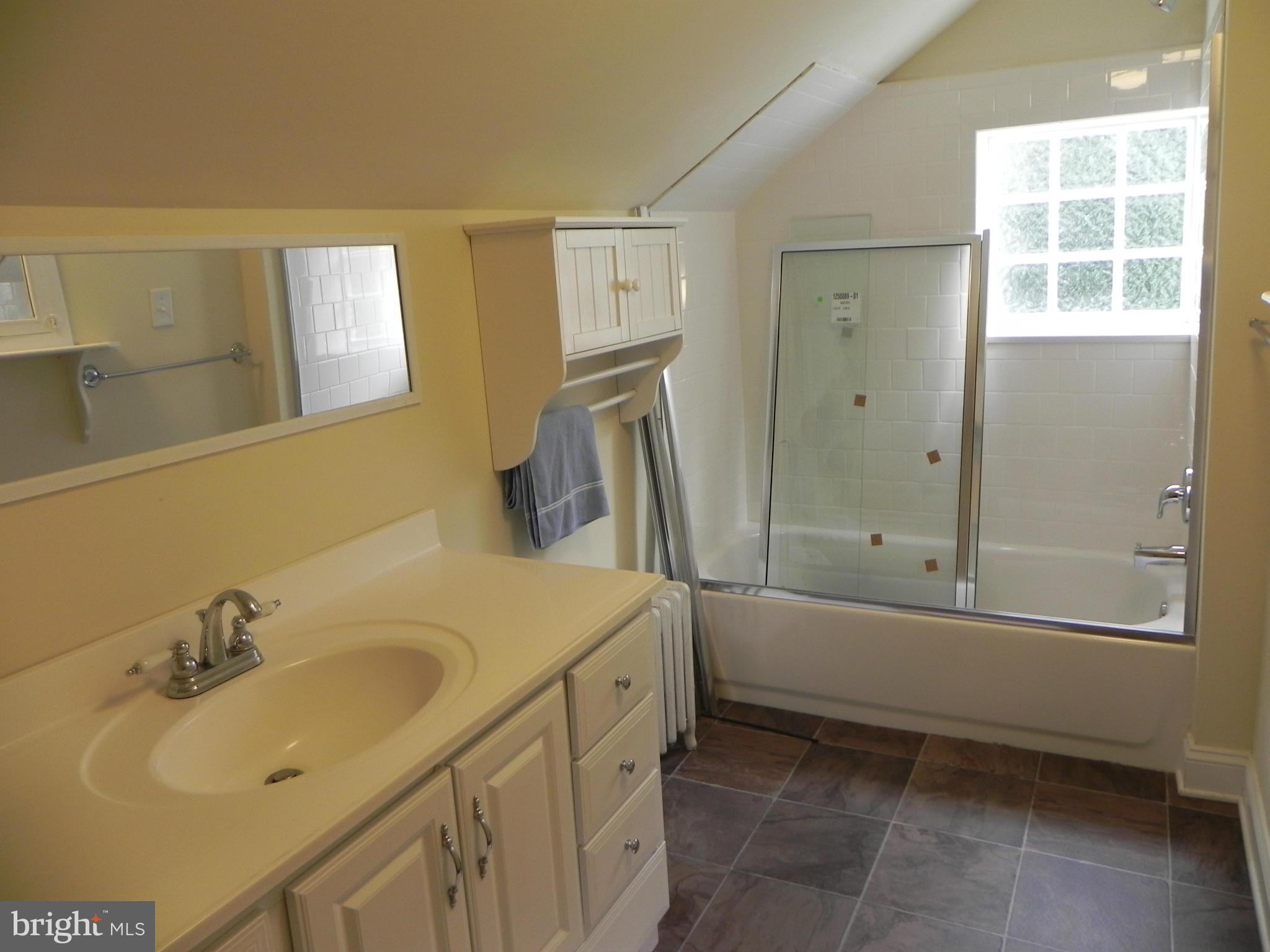 456 Waverly Road Clear Brook, VA 22624 - Photo 22 of 30 Bath
