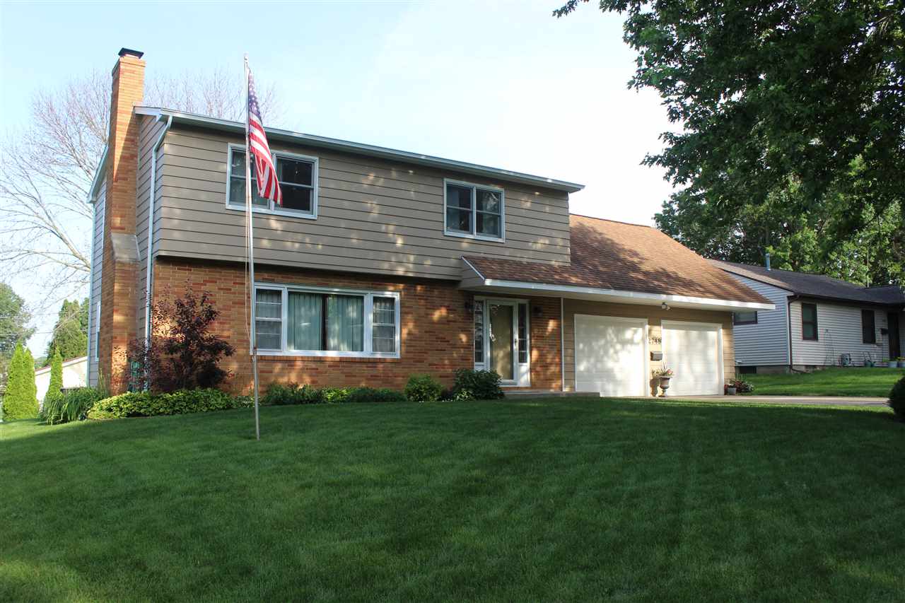 2748 Barton Avenue Waterloo, IA 50702 - Photo 1 of 20 Gallery Image 1