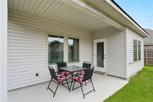 $275,000 | 44111 Covington Ridge Drive, Hammond, LA 70403