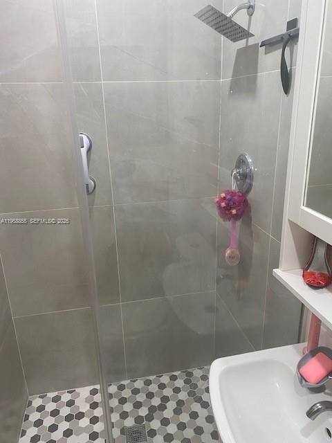 691 East 62nd Street Hialeah, FL 33013 - Photo 19 of 26