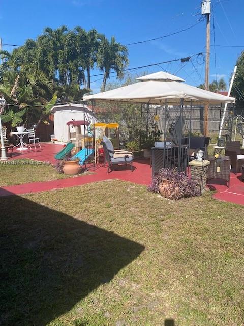 691 East 62nd Street Hialeah, FL 33013 - Photo 6 of 26