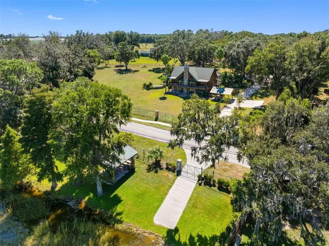 $1,980,000 | 11401 Thonotosassa Road, Thonotosassa, FL 33592