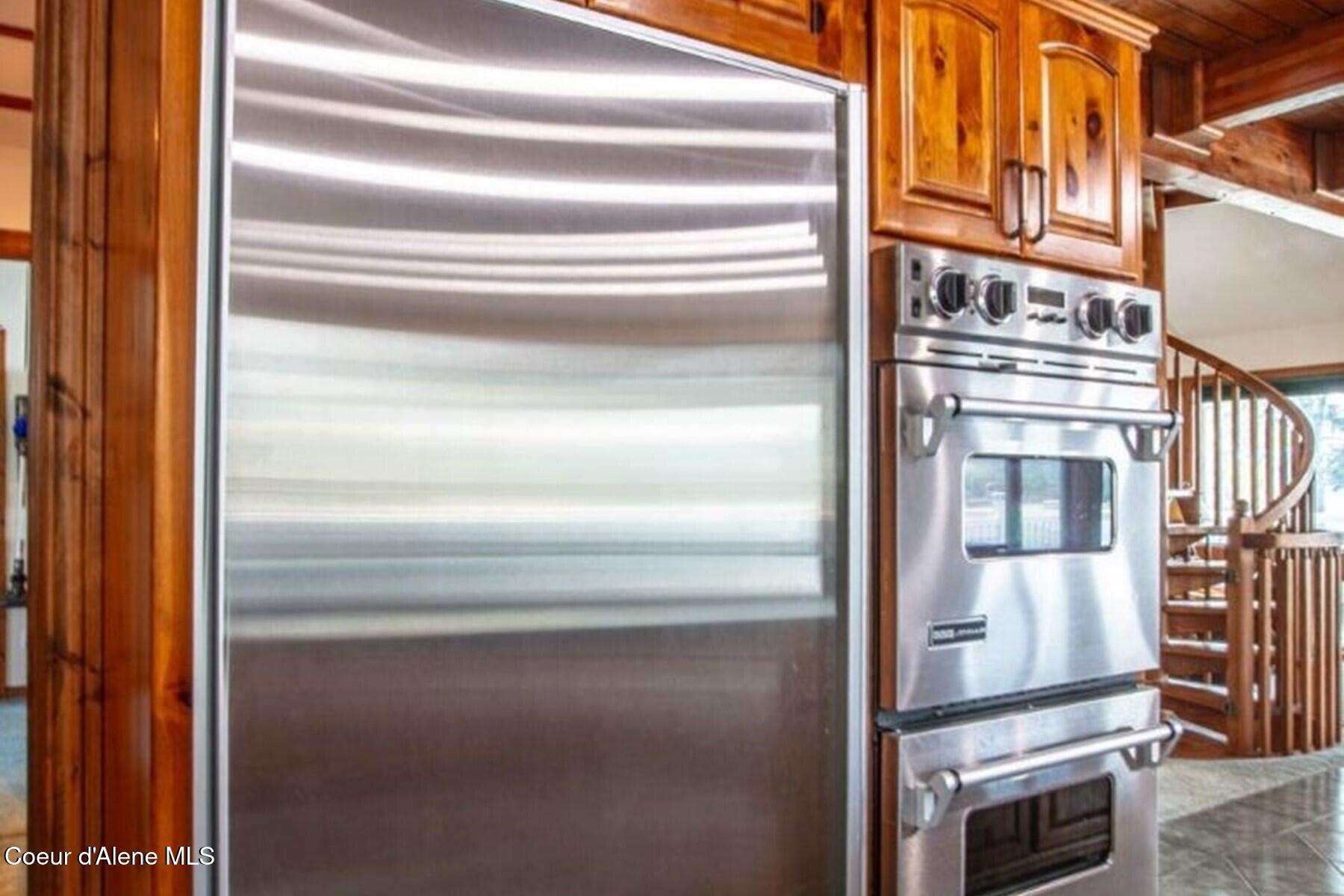 433 Campbell Point Road Laclede, ID 83841 - Photo 15 of 70 All Stainless Steel Appliances