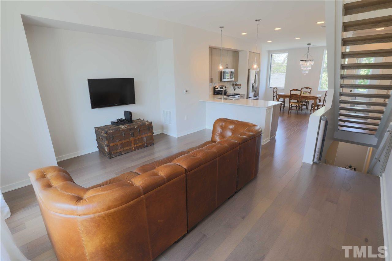 548 South Person Street Raleigh, NC 27601 - Photo 6 of 23 Gallery Image 6