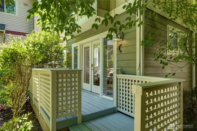 $890,000 | 917 18th Avenue, Unit C, Seattle, WA 98122