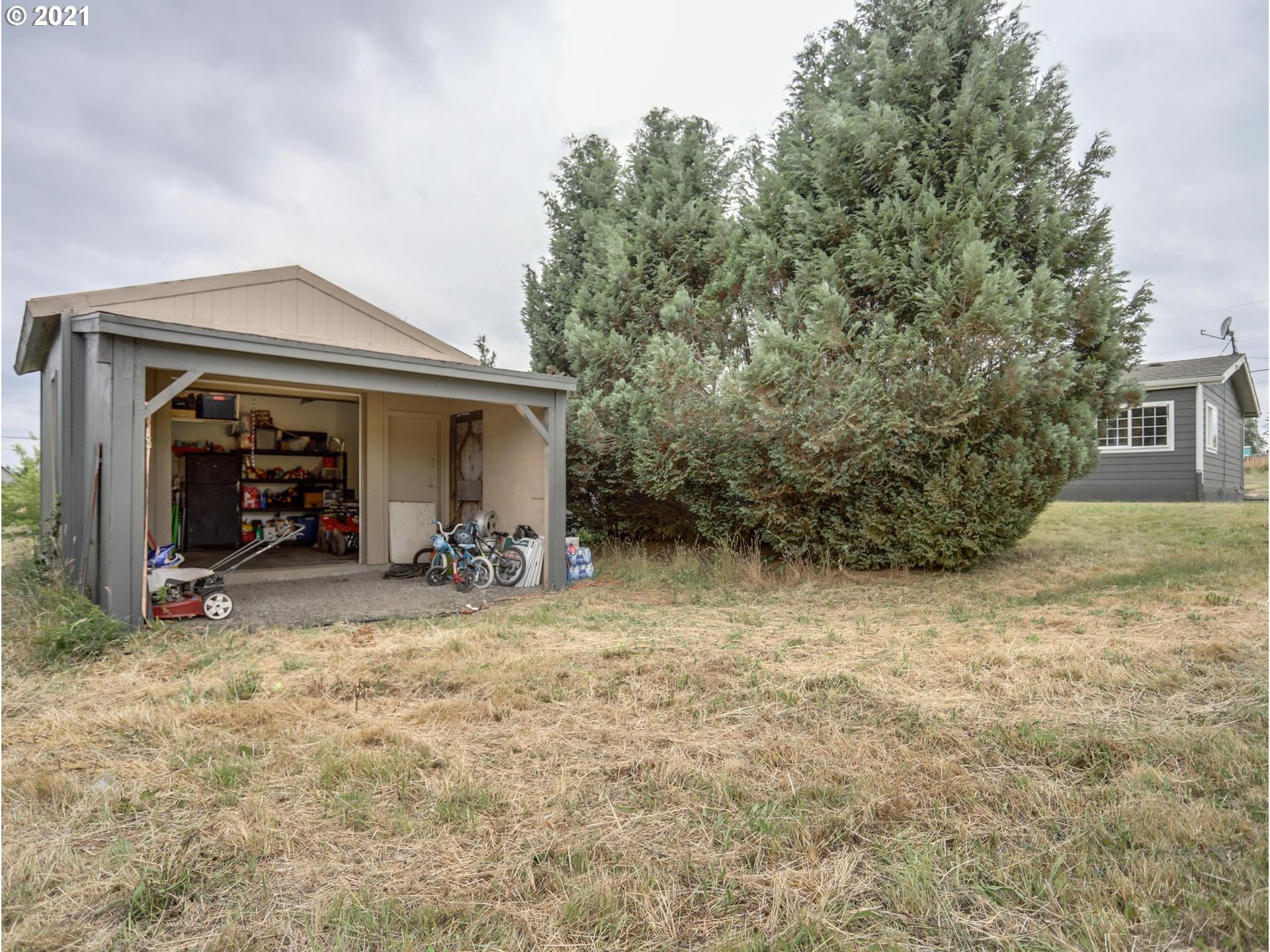 29851 Southeast Haley Road Boring, OR 97009 - Photo 20 of 26 Gallery Image 20