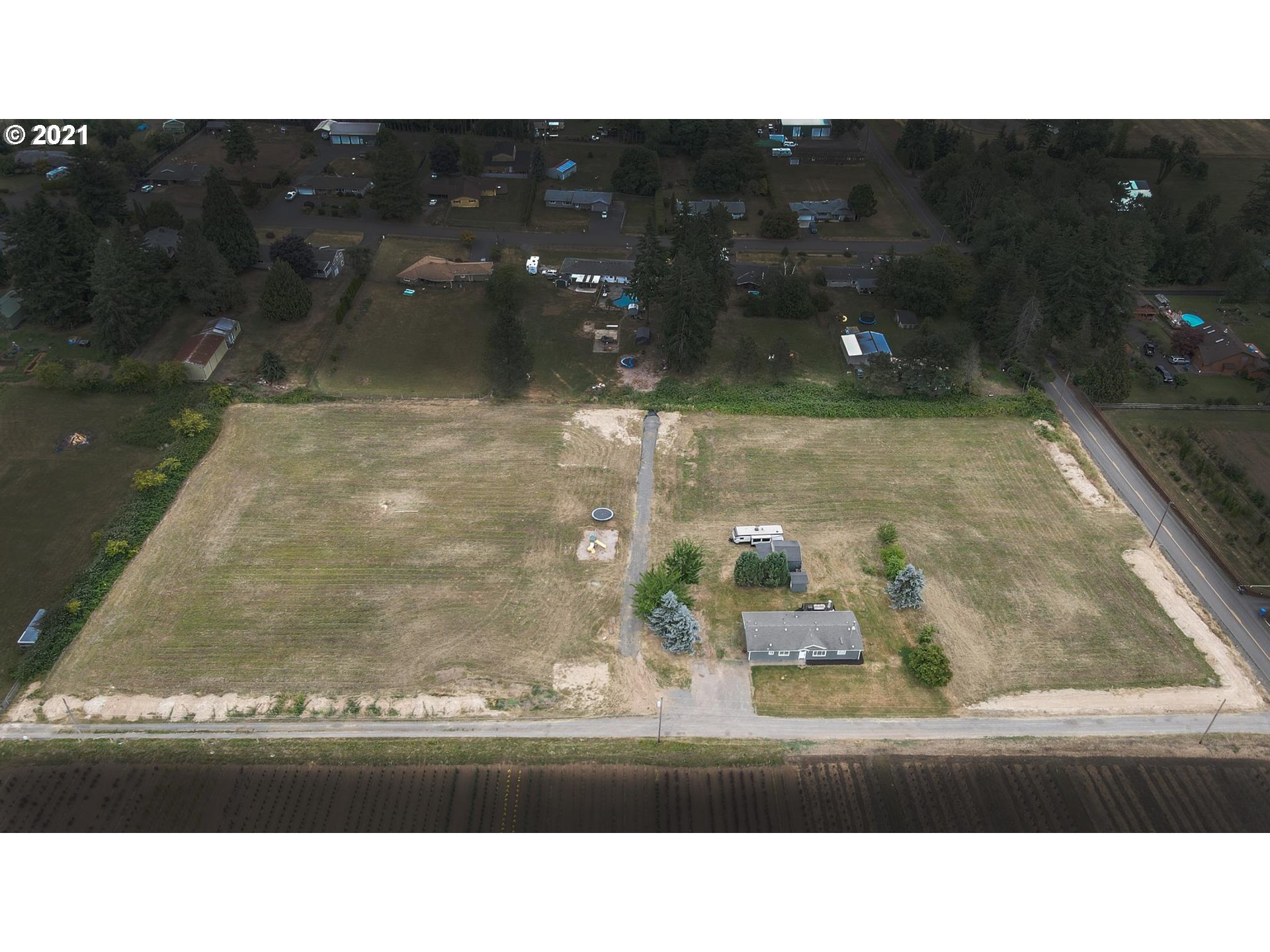 29851 Southeast Haley Road Boring, OR 97009 - Photo 24 of 26 Gallery Image 24