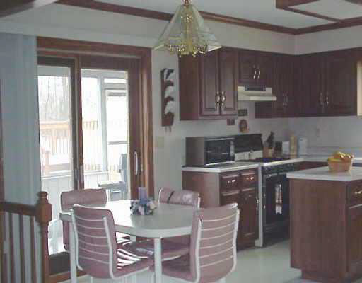 8408 Maples Road Fort Wayne, IN 46816 - Photo 4 of 8