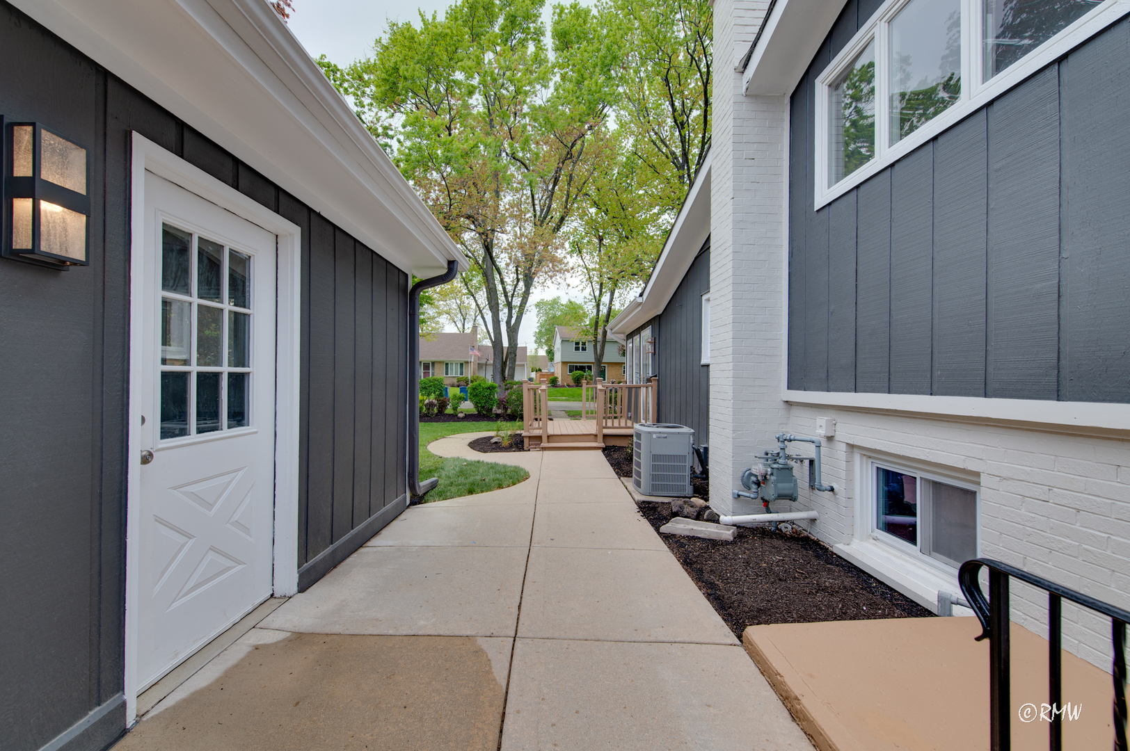 439 Hickory Drive Itasca, IL 60143 - Photo 27 of 34