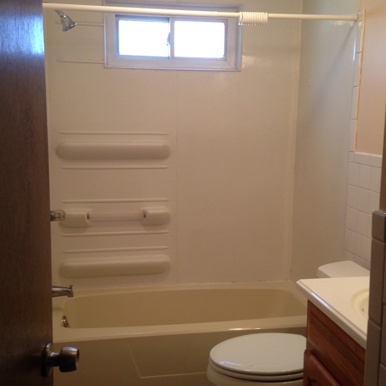 115 Butternut Street Springfield, MA 01128 - Photo 3 of 6