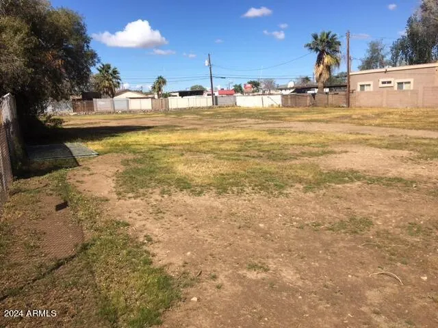 $320,000 | 6826 North 59th Drive, Unit 5, Glendale, AZ 85301