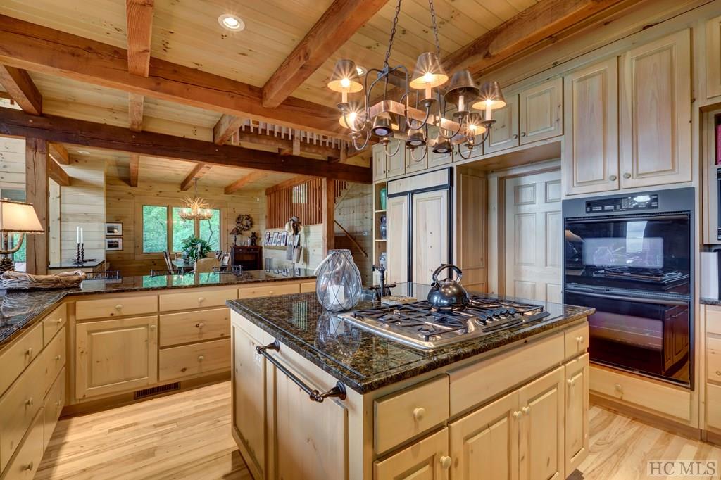 1048 Bright Mountain Road Cullowhee, NC 28723 - Photo 8 of 29 Gallery Image 8