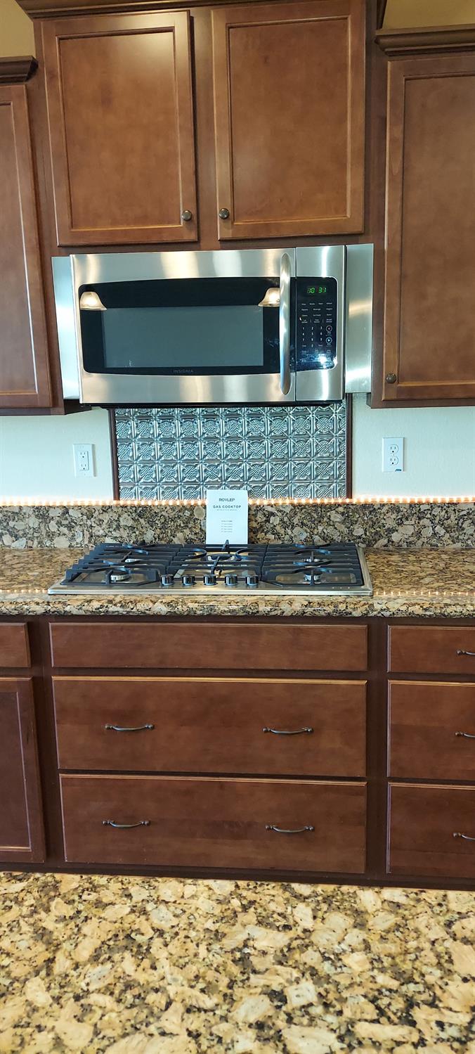 935 Mono Street Manteca, CA 95337 - Photo 17 of 80